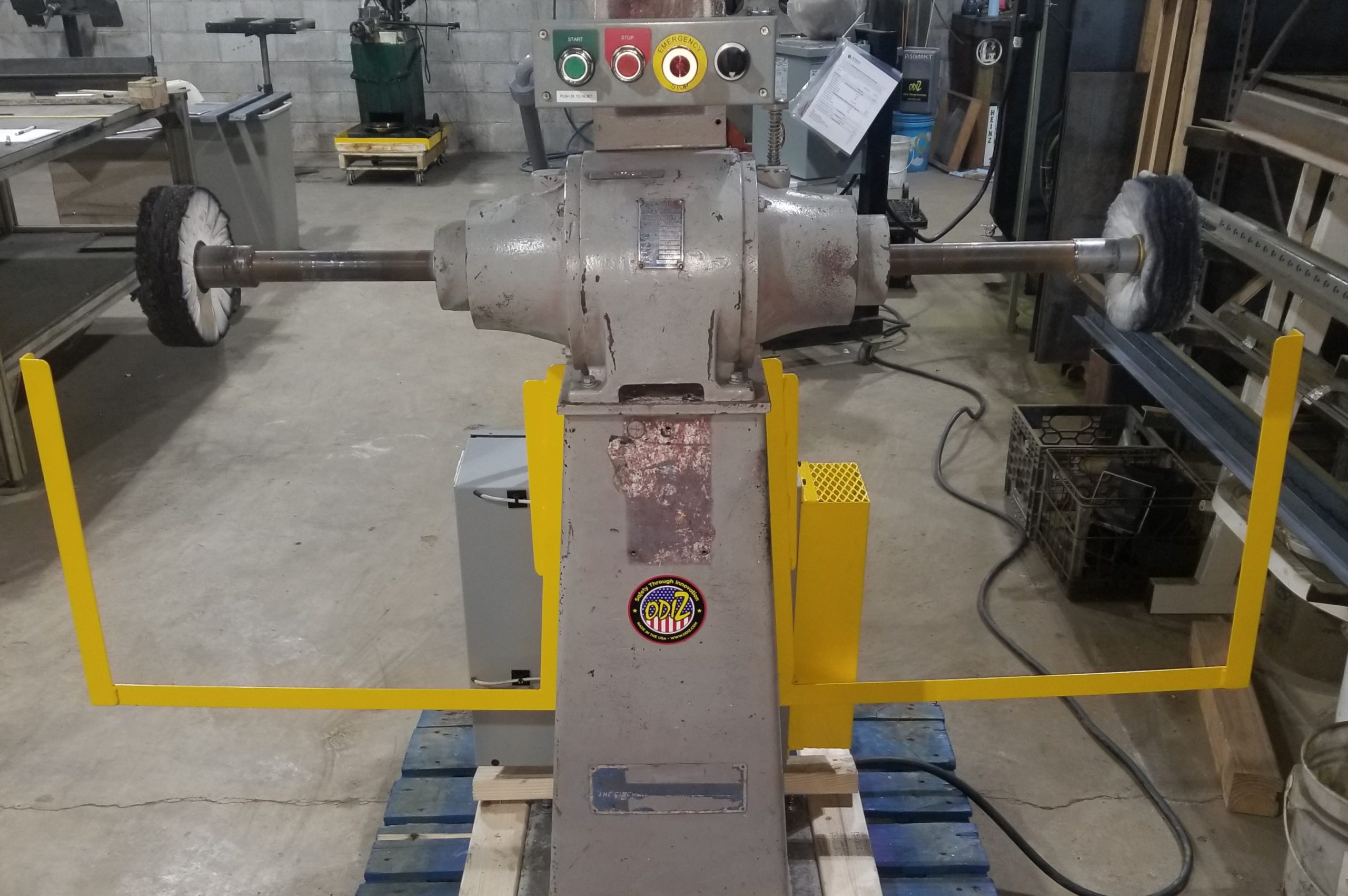 industrial buffer with safety brake